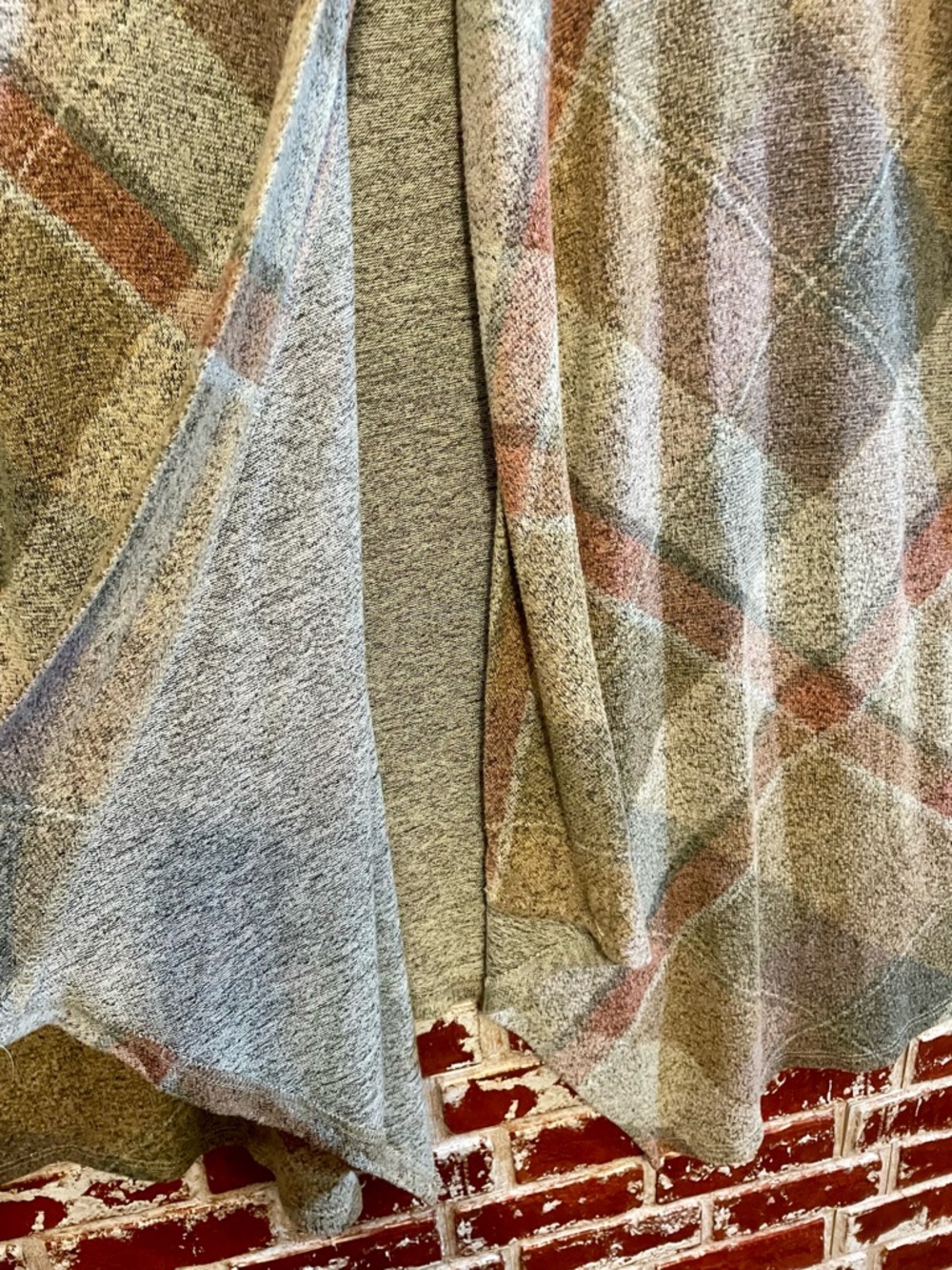 Soft Surroundings Bonnie Plaid Topper XL Cardigan. Light Academia Cottagecore. - Picture 5 of 12